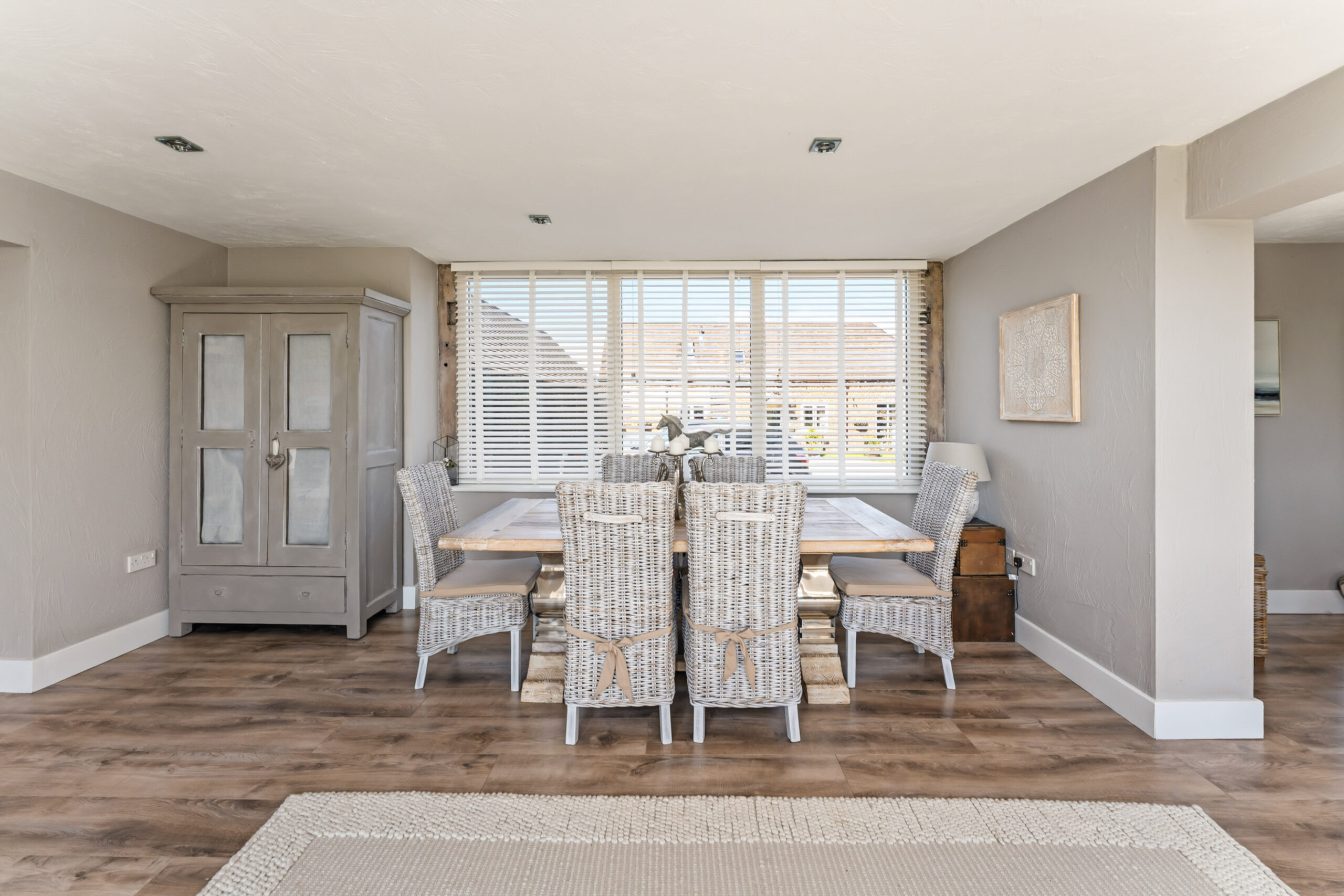 3 Spadeley Barns - 06715