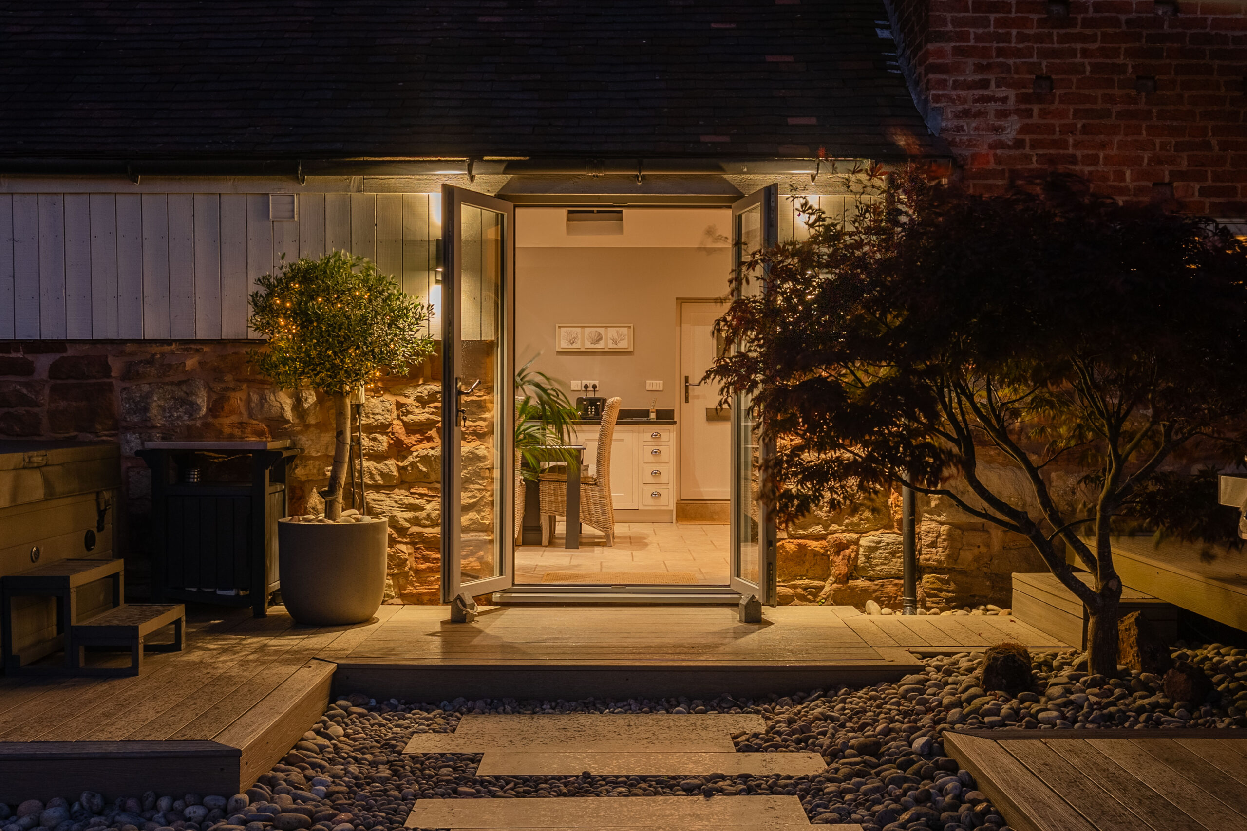 3 Spadeley Barns - 07276